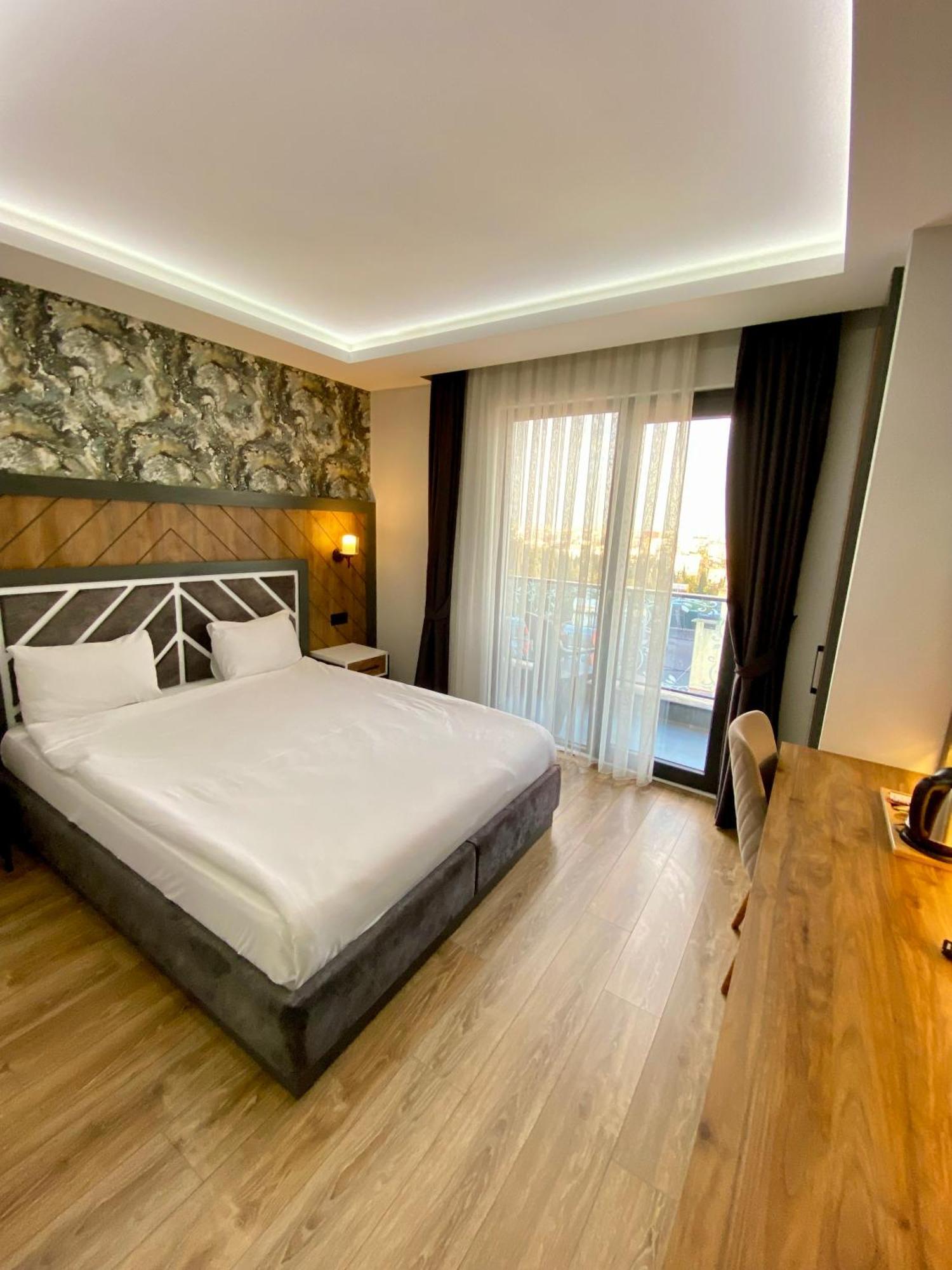 Grand Nergiz Otel Анталия Стая снимка